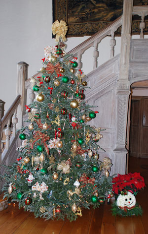 The Christmas tree at Villa Firenze