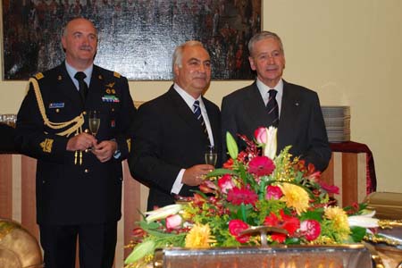 sArmed_Forces_102