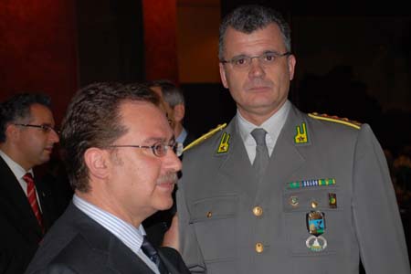 sArmed_Forces_120